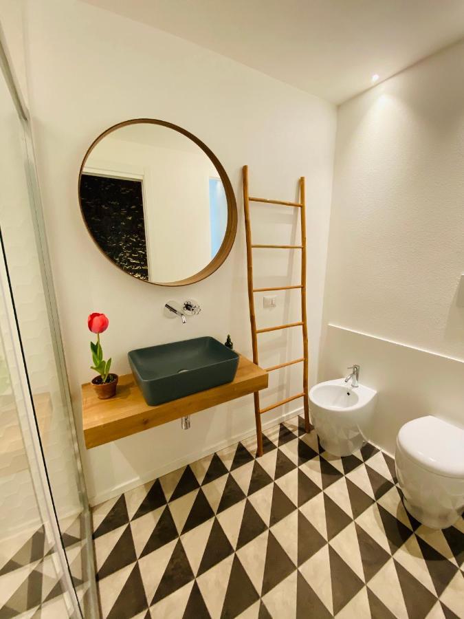 Civiconovantatre - New B&B San Vincenzo Eksteriør billede